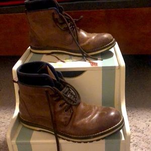 Aldo Boots size 8 Brown
